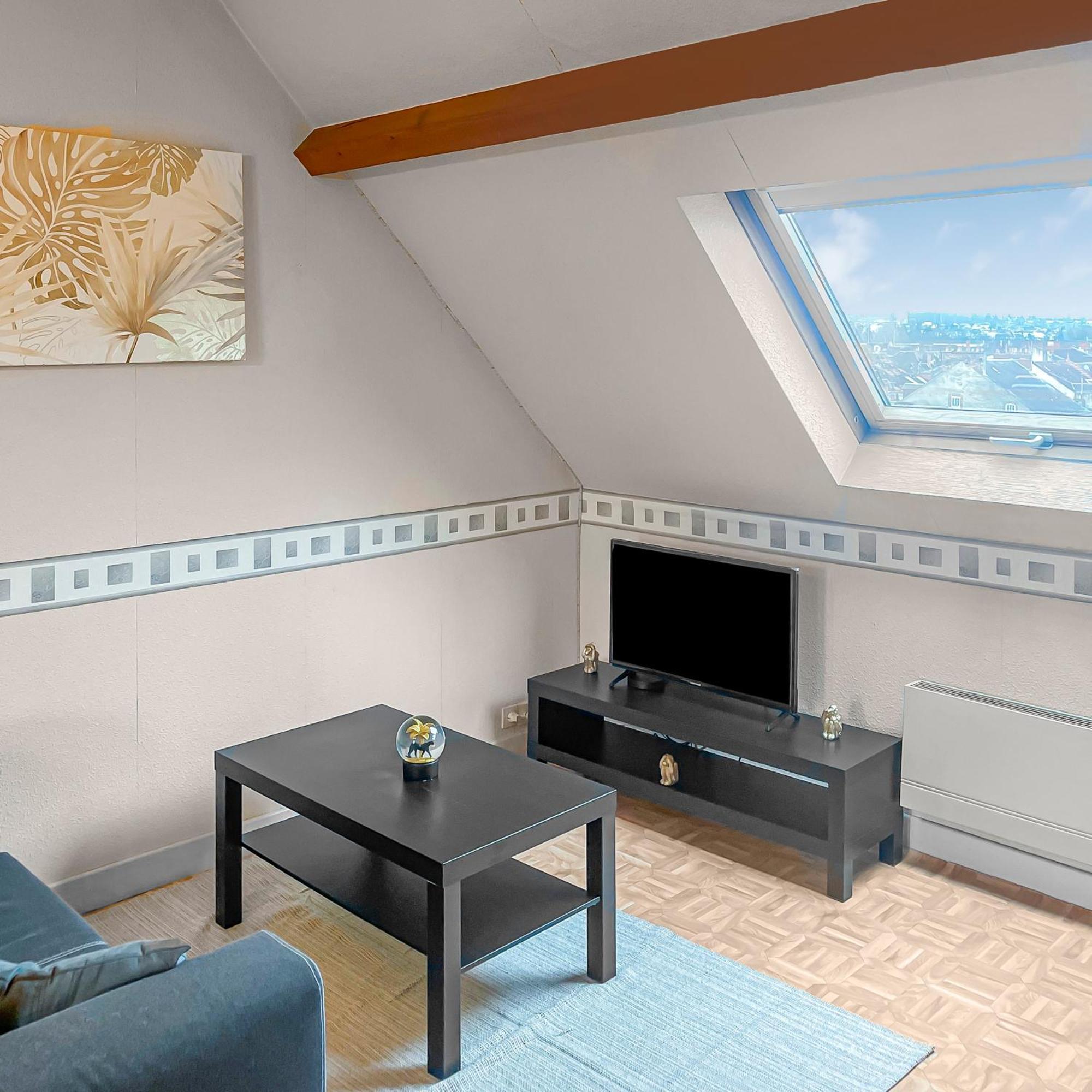 Pied-A-Terre A Montlucon Daire Dış mekan fotoğraf