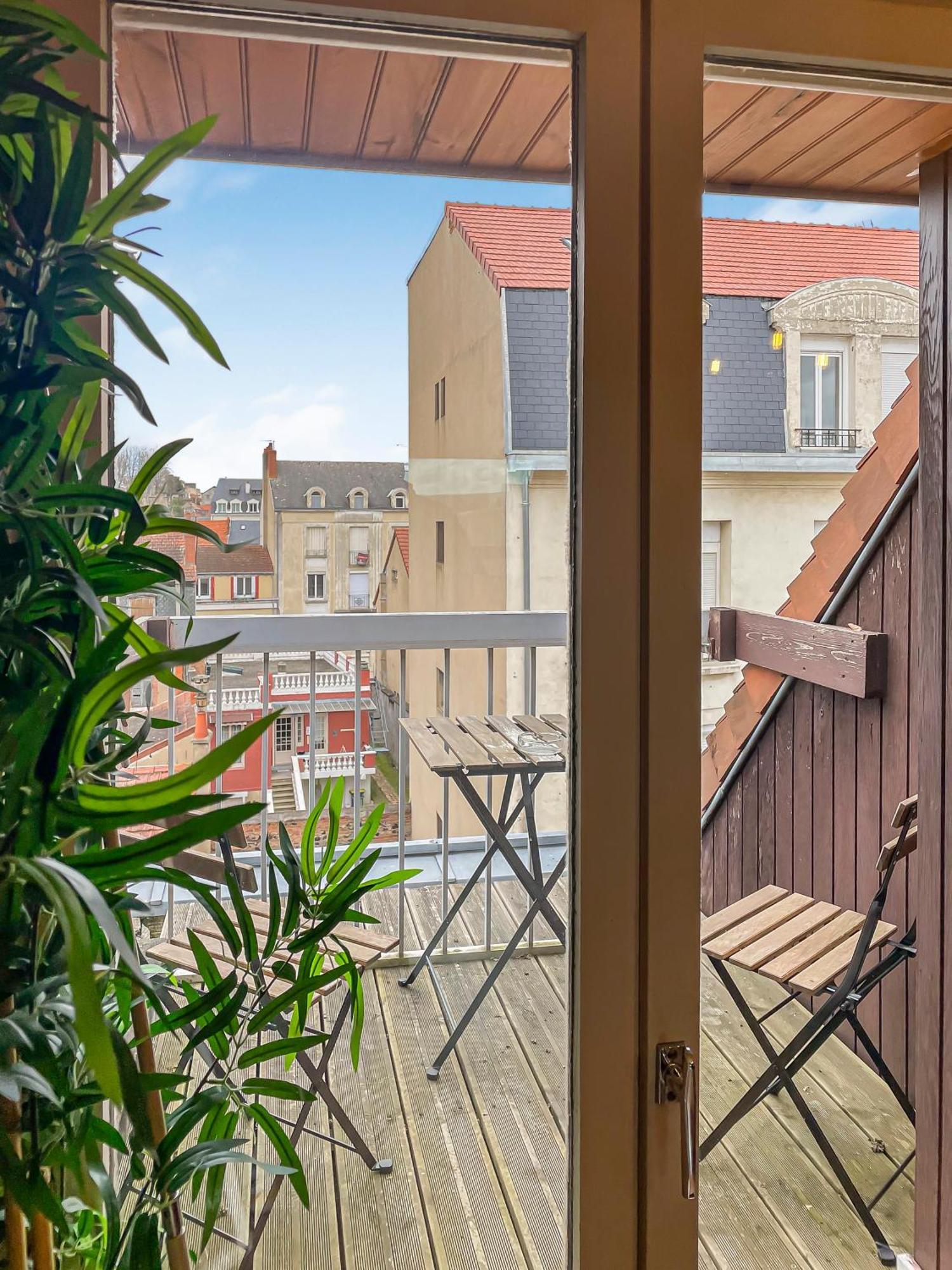 Pied-A-Terre A Montlucon Daire Dış mekan fotoğraf